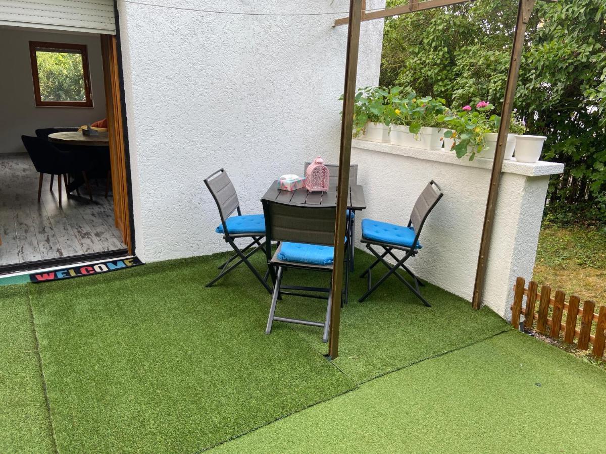 Zirndorf Sweet Home Exterior foto